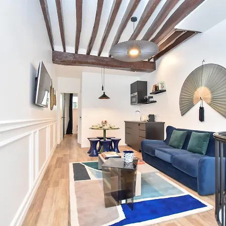 Beautiful 6p2br - South Pigalle-center Appartamento